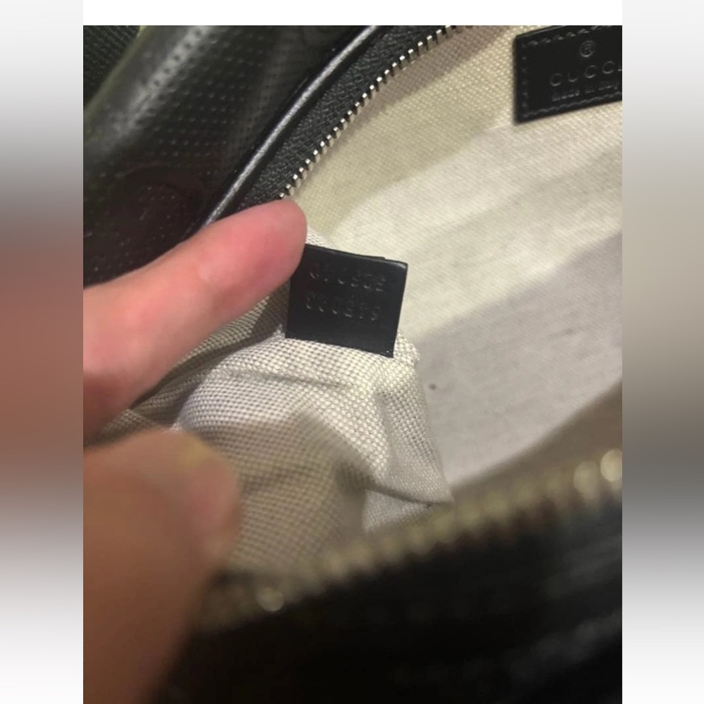 Gucci Embossed Black Belt Bag - Picture 4 of 14
